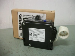 SIEMENS AFCI QAF2 CIRCUIT BREAKER QA120AFC 20AMP 120VOLT 1POLE NIB - Picture 1 of 2