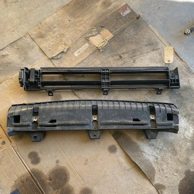 2015 - 2017 Subaru Legacy Outback conjunto de obturador de grade ativo fabricante de equipamento original 52814AL00A - Imagem 1 de 4