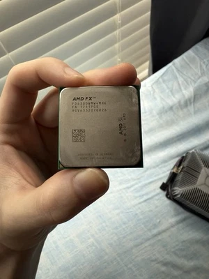 AMD FX-4300 | 3.8 GHz Quad-Core AM3+ Processor CPU | FD4300WMW4MHK - Image 1 of 2