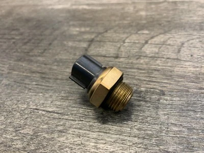 Suzuki GSXR750 GSXR600 VL800 VZ800 SV1000 OEM Radiator Fan Switch - Image 1 of 3