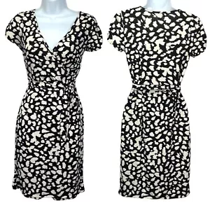LOFT Short-Sleeve Wrap Dress Women’s Size XS Beige Black Animal Print $70 NWT - Foto 1 di 8