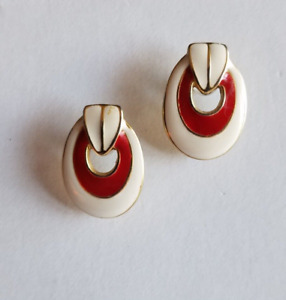 Vintage Red & White Enamel Gold Tone Trim Oval Teardrop Shape Pierced Earrings