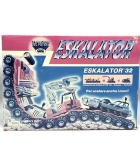 1985# GALOOB POWER MACHINES GIANT COMMAND ESKALATOR 32 Truckapillar GIG NIB EO - Imagen 1 de 11