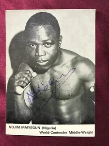 Autograph NOJIM MAIYEGUN-Boxer NIGERIA-3rd Place OLYMPICS 1964-Boxing-signed - Picture 1 of 2