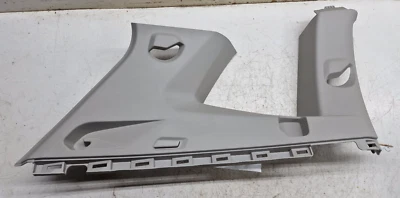 Volkswagen Tiguan 2018-2024 OEM trasero izquierdo superior pilar C cuarto panel moldura Foto 1 de 4