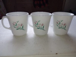 3 Rosemarie Pink Tulip Flower Corning USA Corelle Coffee Tea Cups Mugs - Picture 1 of 10