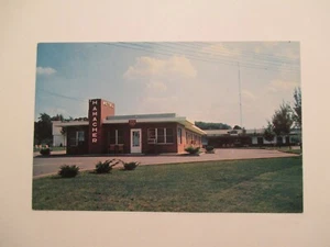 Madison Wisconsin Postcard Hamacher Motel Hotel Roadside WI - Picture 1 of 2