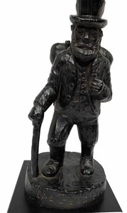 The Peddler 1967 Austin Productions13in. tall Sculpture DecorExcellent Condition - Picture 1 of 5