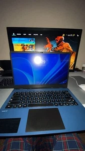 Gateway 15.6 Ultra Slim Notebook - Picture 1 of 5
