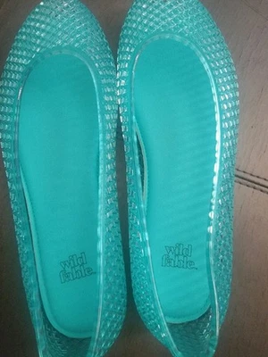 Zapatos Nuevos, Casual Tipo cangrejera o "jelly shoes". Foto 1 de 4