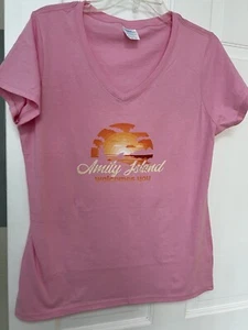 Womens Amity Island Welcomes You Sunset Jaws V-Neck T-Shirt Pink - Sz M - NEW - Picture 1 of 8