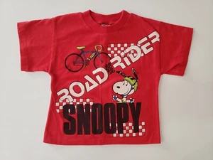 Vintage Peanuts T Shirt Boys Snoopy with Bicycle Size 4 Single Stitch - Picture 1 of 8