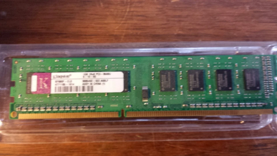 1 GB1rx8 pc3-8500u Kingston  - Image 1 of 2