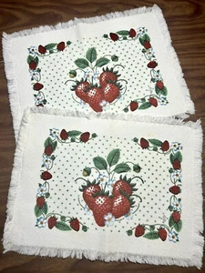 Thick Woven Cotton Placemat Set Strawberry Floral Cottage Fringe Vintage Kitchen - Picture 1 of 6