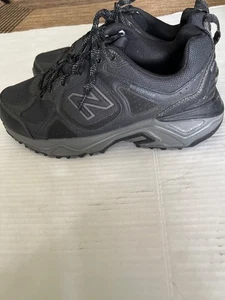New Balance 481v3 MT481LC3 grau/schwarz Trailschuhe Herren 9 4E - Bild 1 von 5