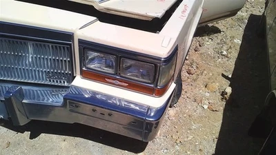 Driver Left Headlight RWD Fits 80-89 FLEETWOOD 29770942 - Image 1 of 4