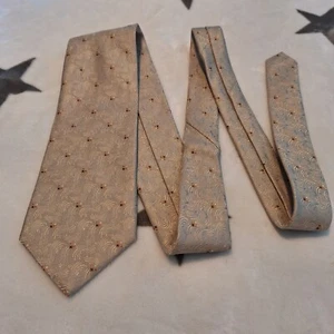 PAUL DIONE MENS NECK TIE GOLD WITH BROWN SQUARES ALL SILK BUSINESS CASUAL - Picture 1 of 5