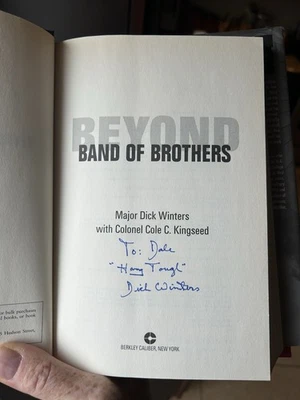 Libro Beyond The Band of Brothers firmado por Dick Winters (memorias) Foto 1 de 4