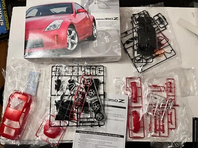 Kit Modelo Rojo Aoshima 1/24 Nissan 350Z FAIRLADY Z '07 41765 Foto 1 de 4