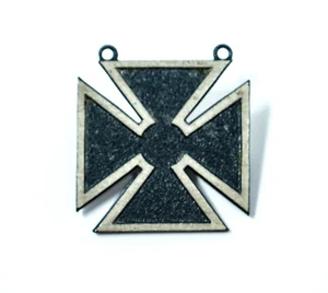 Vintage Sterling Silver Iron Cross US Military Pin Rifle WWII 1939-45 Army - Picture 1 of 2