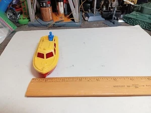 Renwal Vintage No. 141 Motor Cruiser Boat - Picture 1 of 5