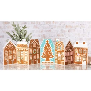 Herrschners® Gingerbread Delight Mantel Sitter Plastic Canvas Kit - Picture 1 of 1