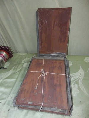 ANTIGUAS TEJAS DE HOJALATA Foto 1 de 4