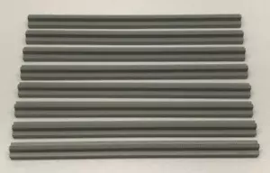 Lote de 8 piezas de vía de tren gris claro: riel liso recto 3228c - Imagen 1 de 1