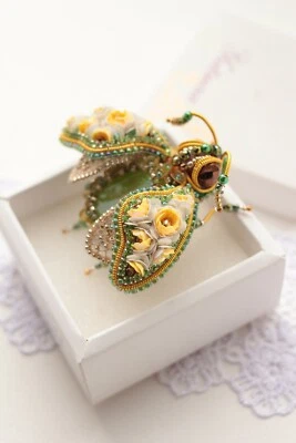 Broche Insecto Bordado Flor Lima Insecto Cuentas Insecto Joyería Mamá Regalo de d Foto 1 de 4