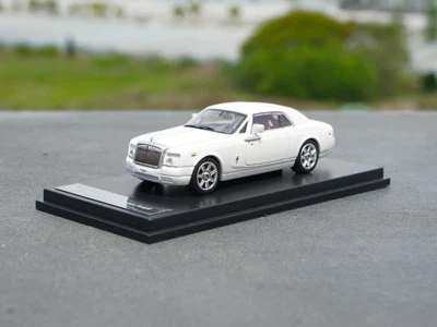 1/64 Scale Rolls-Royce Phantom Coupe Car Alloy Diecast Model Car 3 Colors - Image 1 of 4