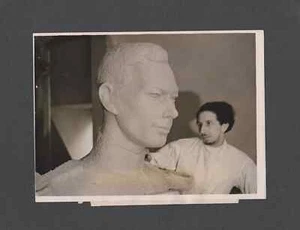 ROYALTY KING GEORGE VI by SCULPTOR OSCAR NEUMANN Némon JEWISH REFUGEE ENGLAND - Picture 1 of 4
