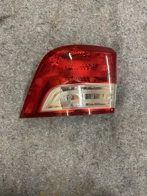 2011-2013 Honda Odyssey Taillight Passenger Assembly Right Side OEM Used - Image 1 of 3