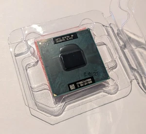 Intel Core 2 Extreme X9000 2.80GHz 6MB 800FSB SLAZ3 laptop mobile CPU processor - Picture 1 of 2