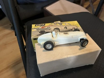 MRRC 125 梅赛德斯 F1 轨道赛车 — 第 1/3 张图片