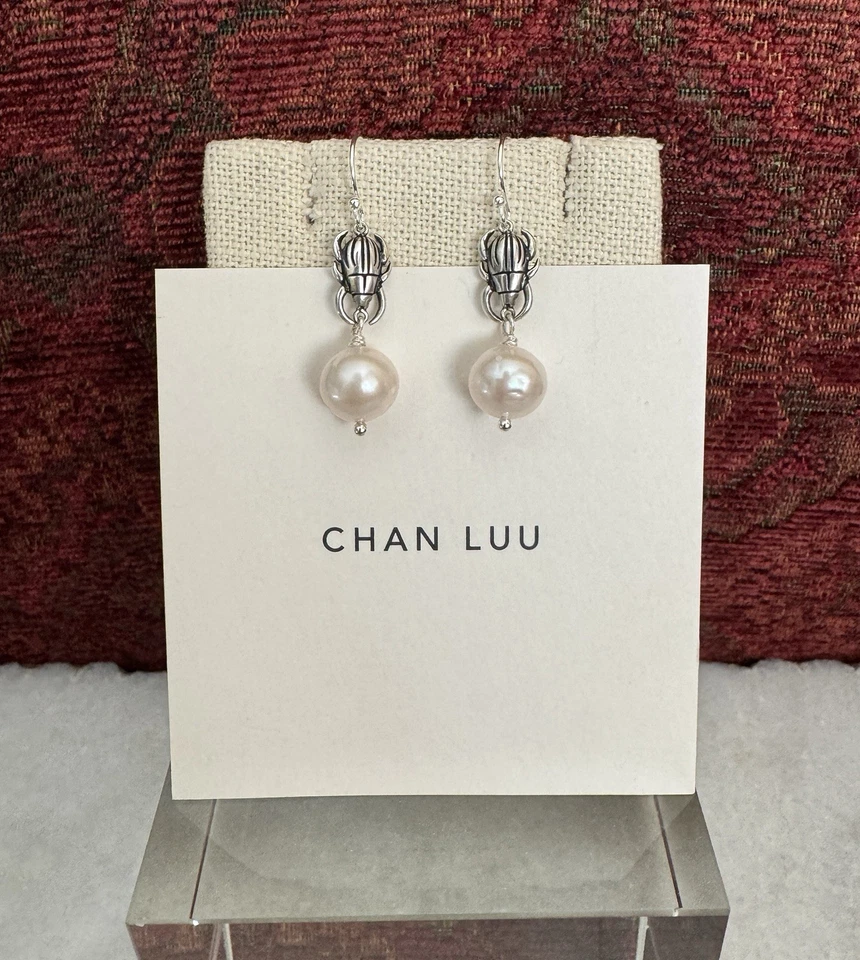 NUEVOS $125 Chan Luu Perla Blanca de Agua Dulce Escarabajo 🪲 Pendientes ~ 🌺 ¡HERMOSOS! Foto 1 de 4