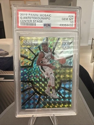 Giannis Antetokounmpo 2019 Panini Kosaic Center Stage Prizm #24 PSA 10 Foto 1 de 4