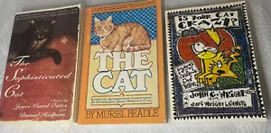 FOR CAT LOVERS-THE CAT, IS YOUR CAT CRAZY?, THE SOPHISTICATED CAT lot of 2 Books - Imagen 1 de 2