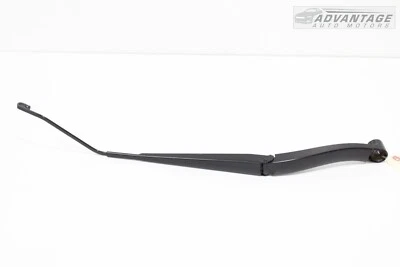 2018-2021 CHEVROLET EQUINOX FRONT RIGHT PASSENGER SIDE WINDSHIELD WIPER ARM OEM - Image 1 of 4