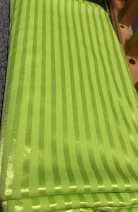 dress fabric remnants 3 metres - Picture 1 of 3
