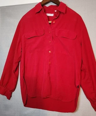 Blusa VNG Liz Claiborne vermelha 100% seda com botões manga comprida gola redonda tamanho M  - Imagem 1 de 4