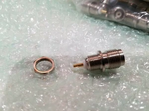 20 pieces TNC female Jack panel mount with nut 15-29-1 TGN 0 ~ 11GHz CHIN NAN  - Picture 1 of 7