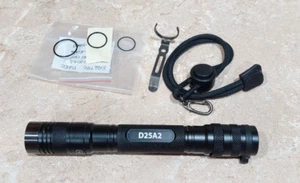 EagleTac D25A2 Tactical LED 538 lumen Flashlight 6" 2 AA Battery Powered W/ Clip - Picture 1 of 4