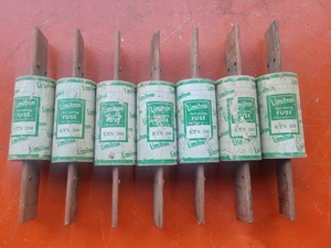 1 Fuse From Picture BUSSMANN LIMITRON KTN 200 CLASS K1 FUSE - Picture 1 of 2