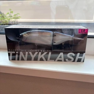 Galleggiante basso DRTXWCZ SMALL KLASH Joythief Color 2 oz Big Swimbait - Foto 1 di 3