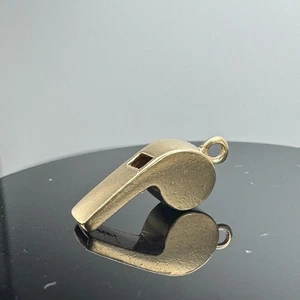Dije colgante silbato oro macizo 14k / 1,45 gramos / 5,04 mm de ancho / Funciona - Imagen 1 de 10