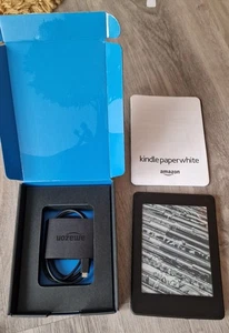 Amazon Kindle Paperwhite (10th Generation) 8GB, Wi-Fi GREAT XMAS PRESSIE - Picture 1 of 6