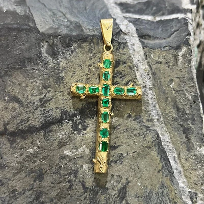 Natural Colombian Emerald Cross Pendant 18k Yellow Gold - Image 1 of 4