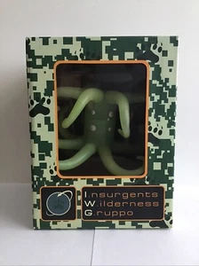 RARO JUGUETE VINILO DE DISEÑO STRANGECO ROCKET WORLD IWG SERIE 1 2005 PULPO MOLY 7" - Imagen 1 de 15