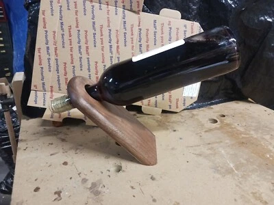 Portabotellas de vino de madera de nogal negro Novelry, hecho a mano en Maine, EE. UU., nuevo Foto 1 de 4