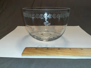 NEW Glass Bowl Etched with Wedding Doves and Heart Love Marriage FAST SHIP - Picture 1 of 13
